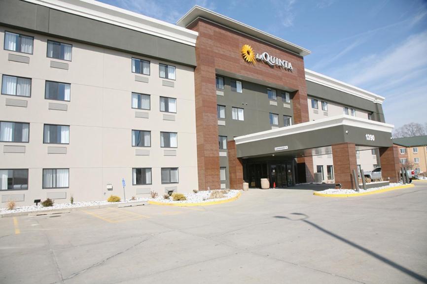 La Quinta By Wyndham Des Moines West Clive Hotel Exterior photo