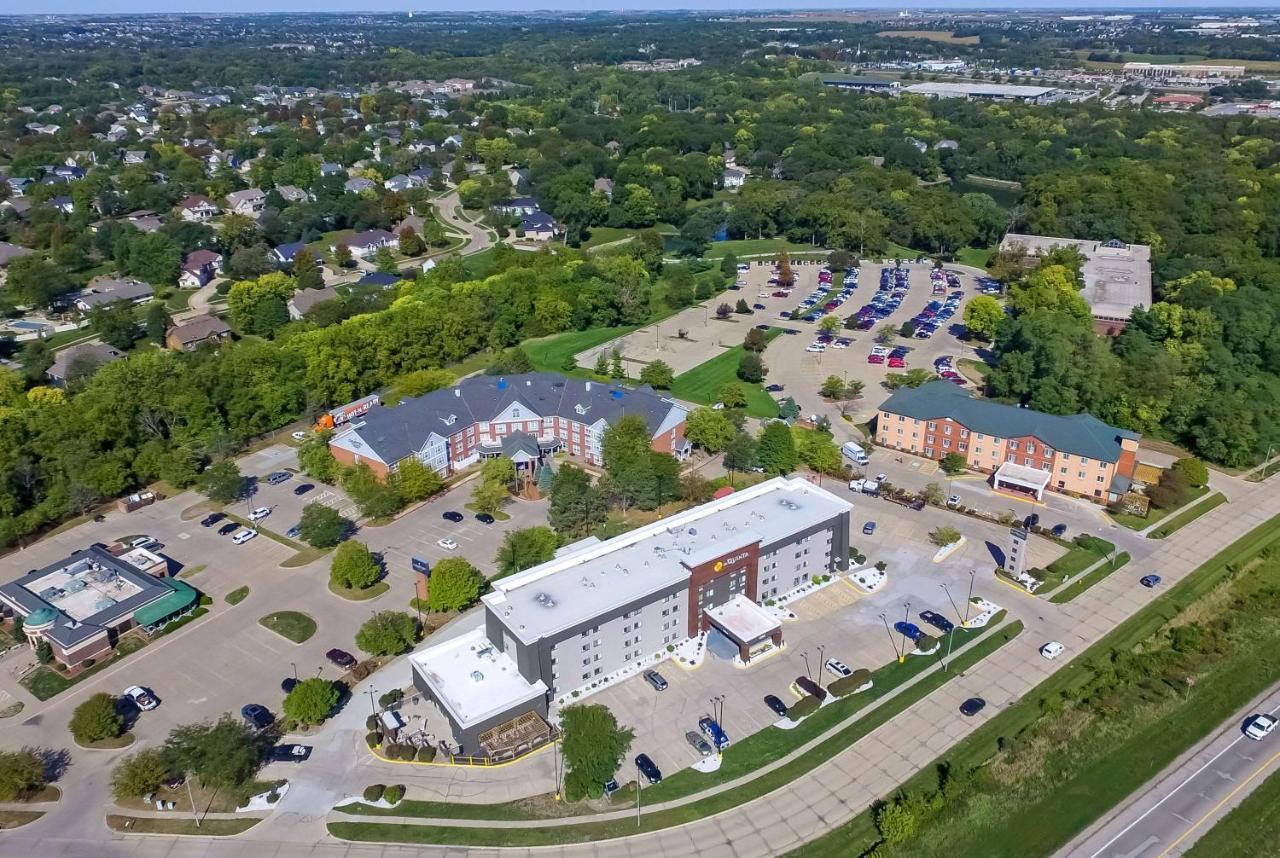 La Quinta By Wyndham Des Moines West Clive Hotel Exterior photo