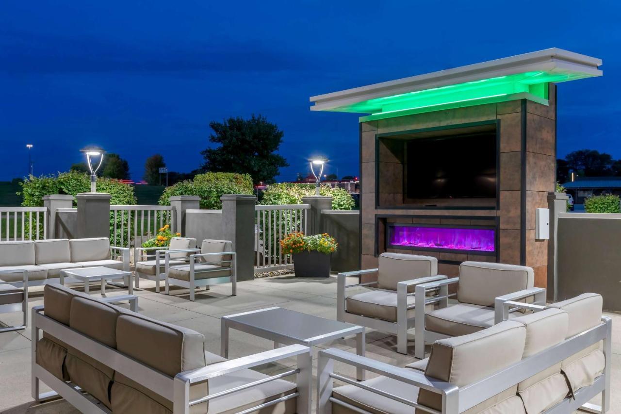 La Quinta By Wyndham Des Moines West Clive Hotel Exterior photo